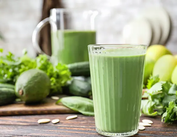 CURE DE FRUITS, LÉGUMES, FEUILLES DE THE, HERBES AROMATIQUES CONSOMMÉS EN ENTIER, JUS, SMOOTHIES OU COMME DES ÉPICES.